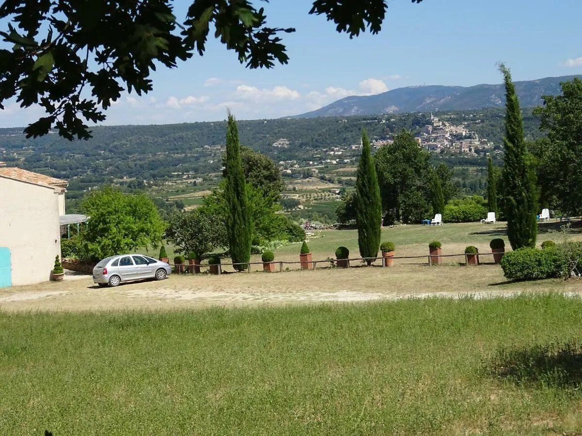 *** Guest house Cante Grillet Lacoste  France